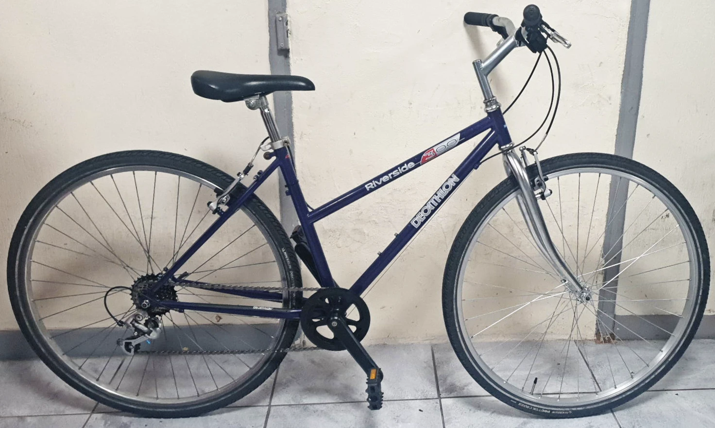 Vélo de ville Riverside 300